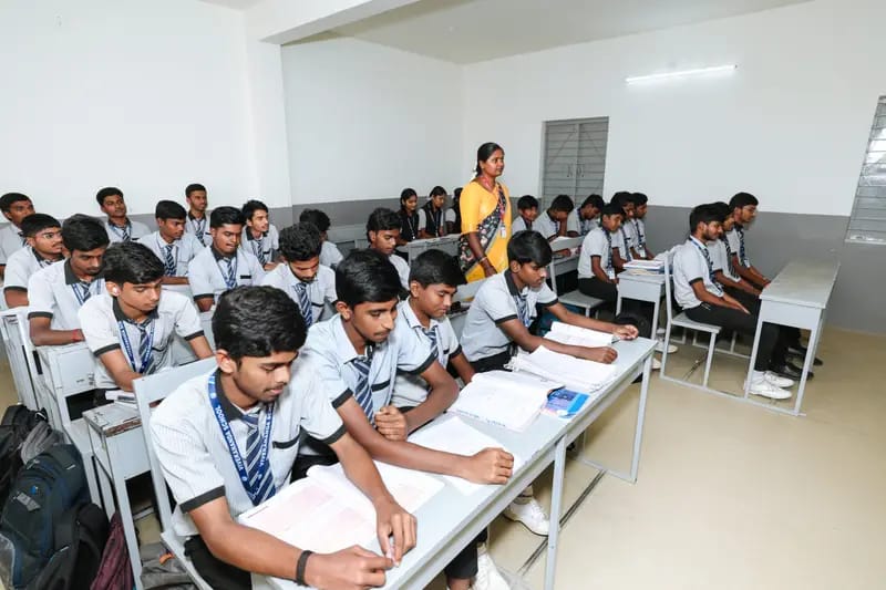 Smart classrooms with digital tools